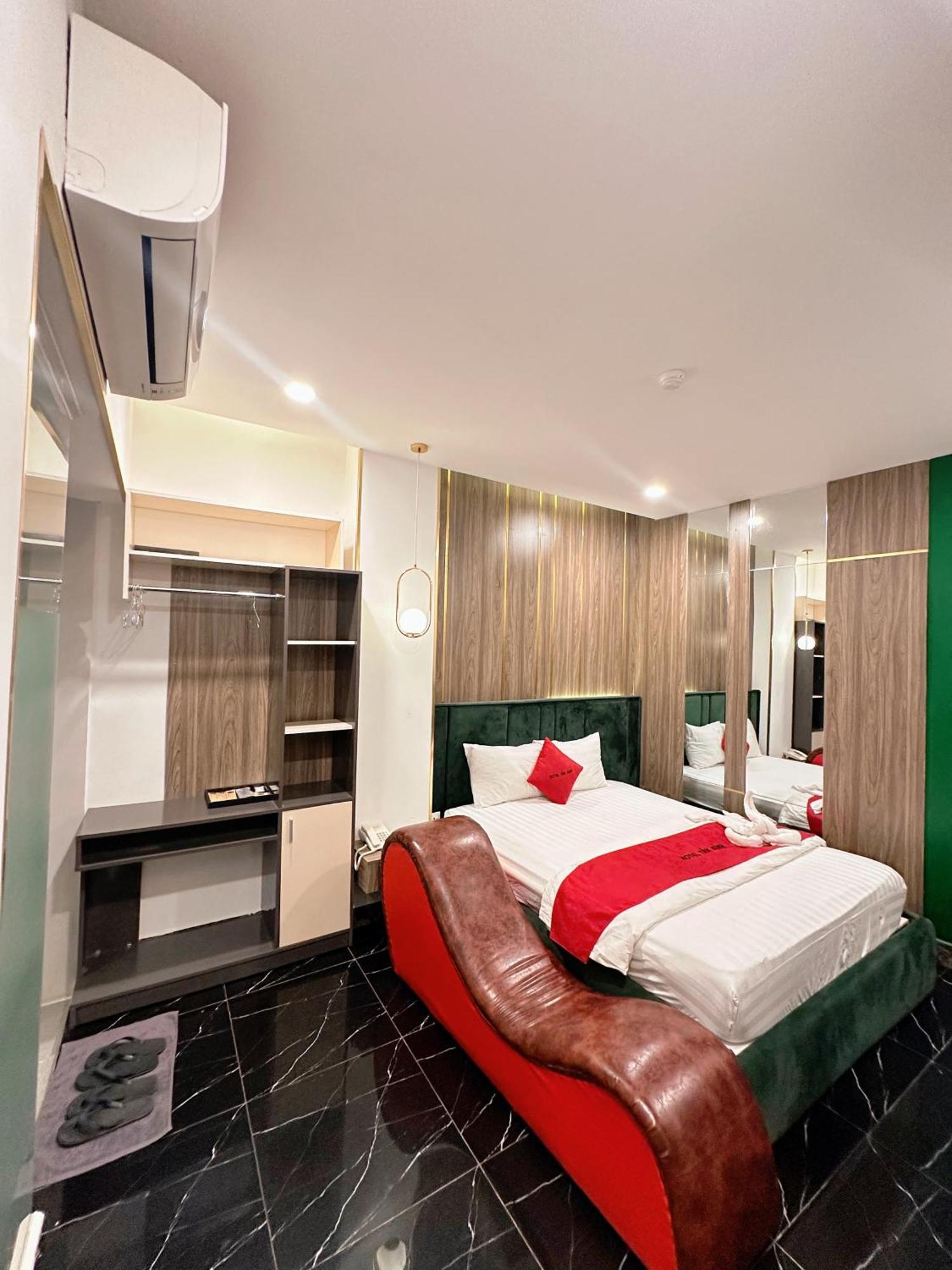 Tan Binh Hotel Ho Chi Minh City Exterior photo