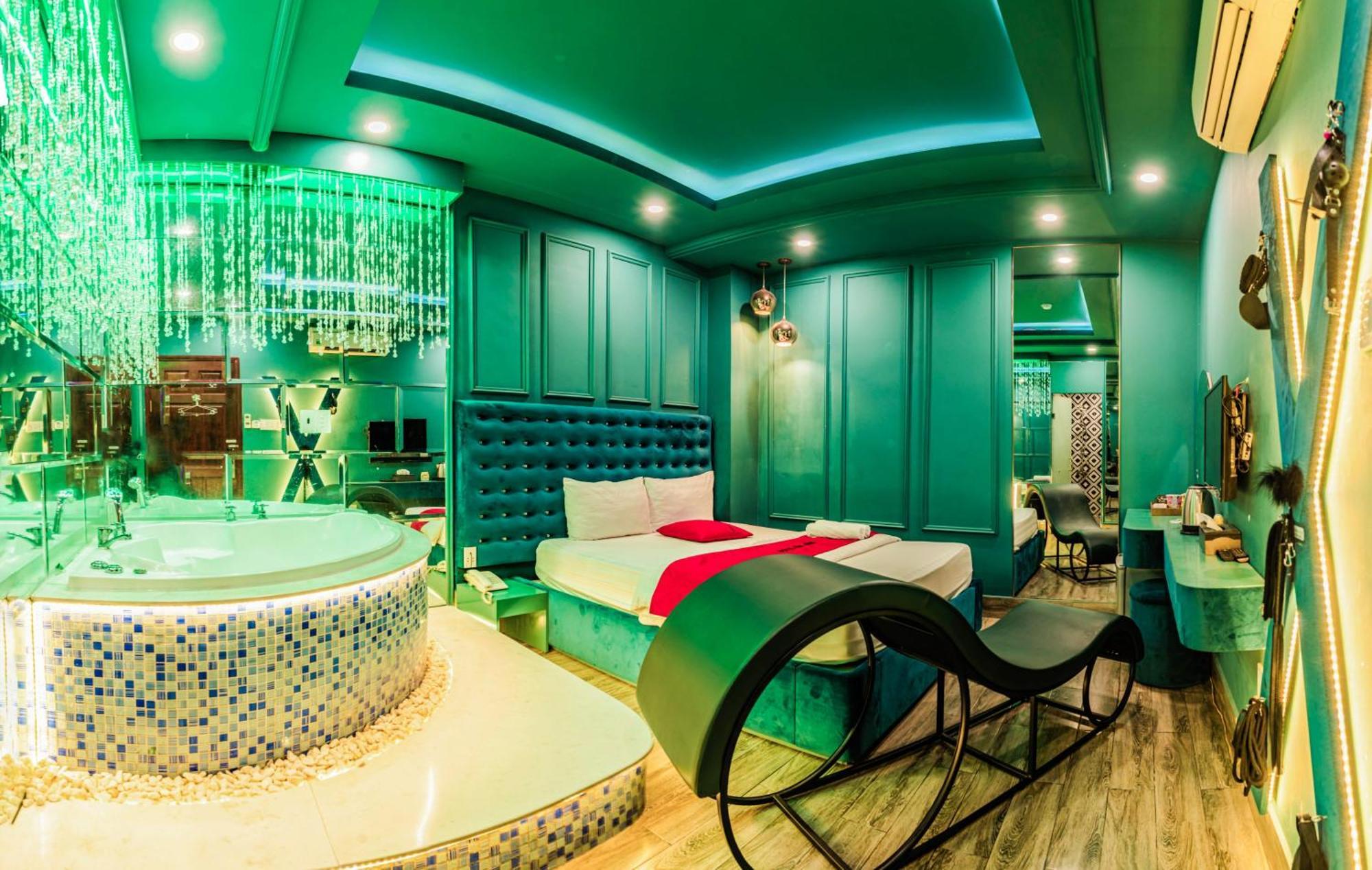 Tan Binh Hotel Ho Chi Minh City Exterior photo