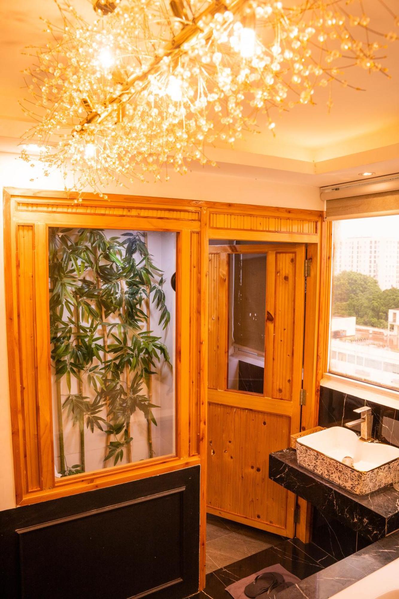 Tan Binh Hotel Ho Chi Minh City Exterior photo