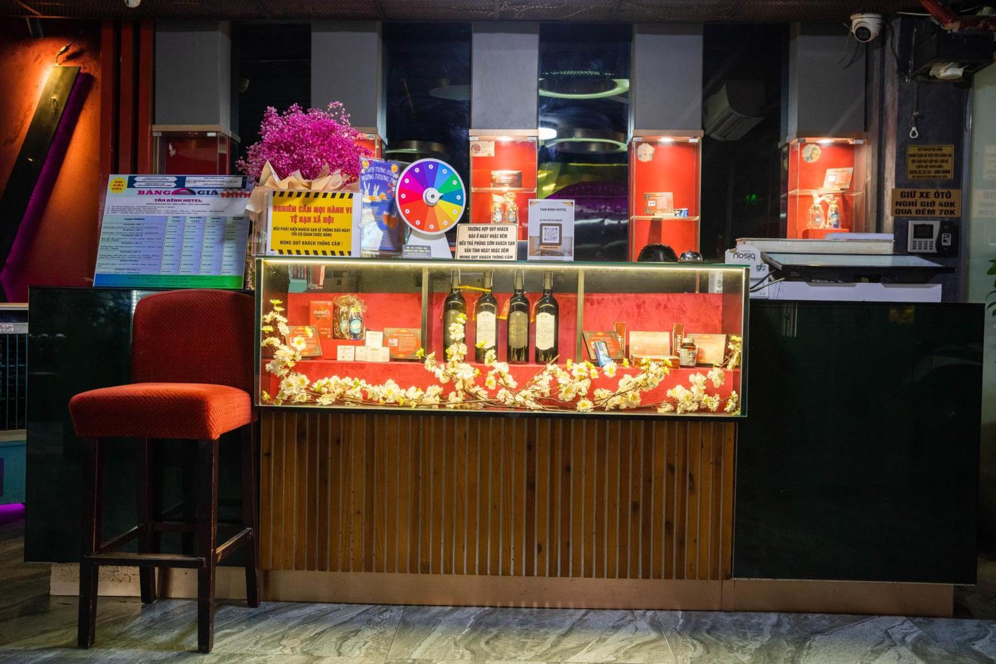 Tan Binh Hotel Ho Chi Minh City Exterior photo