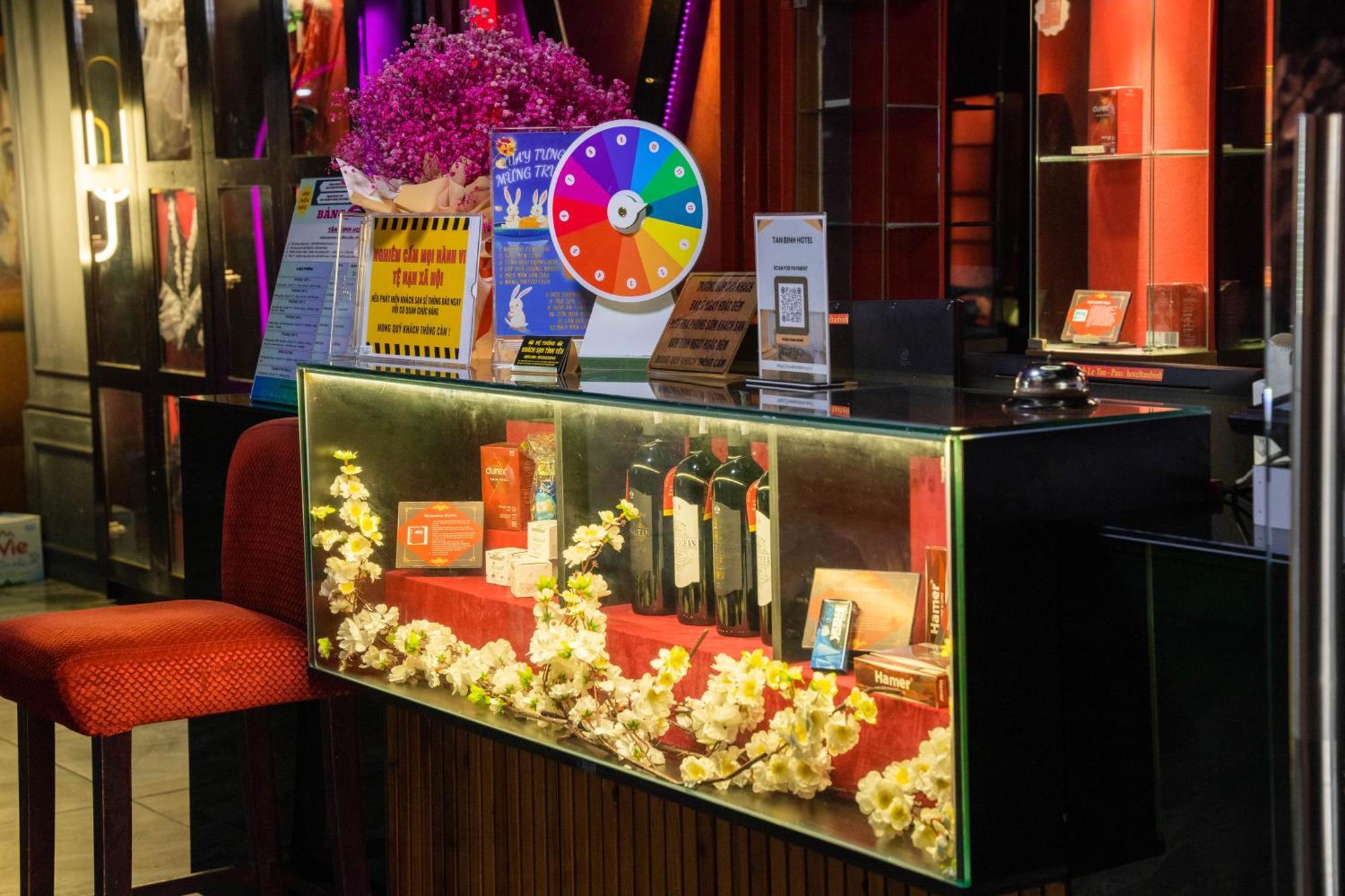 Tan Binh Hotel Ho Chi Minh City Exterior photo